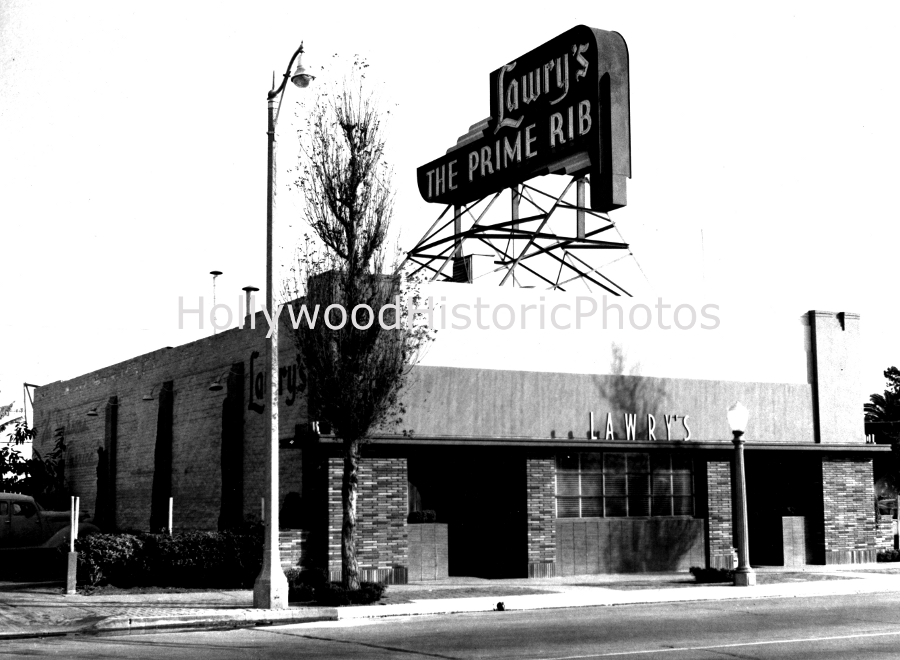 Beverly Hills Lawrys The Prime Rib Restaurant on La Cienega Blvd 1946 RS.jpg